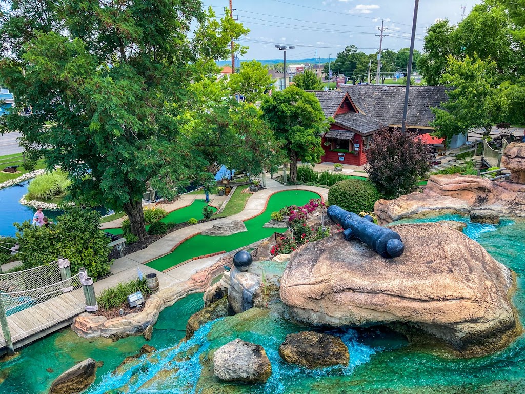 Pirate's Cove Adventure Golf 5