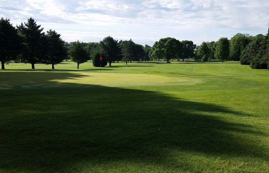 Rolling Knolls Golf Course 2