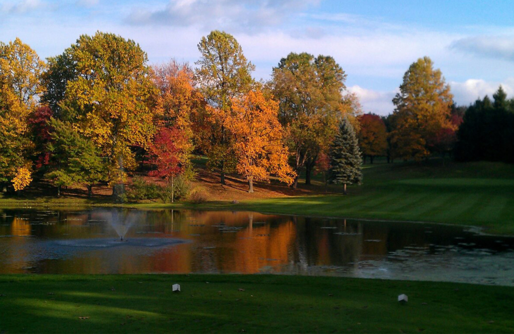 Paradise Lake Country Club 6
