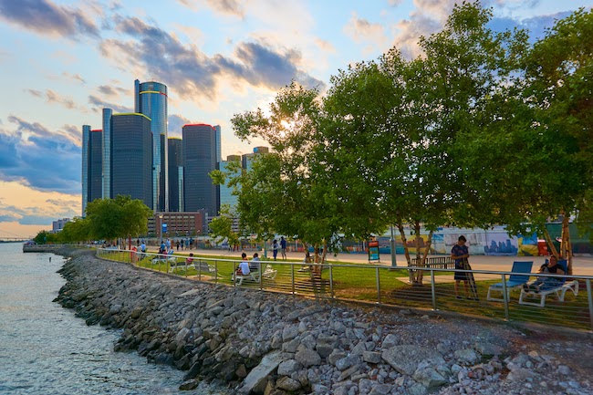 Riverfront 4