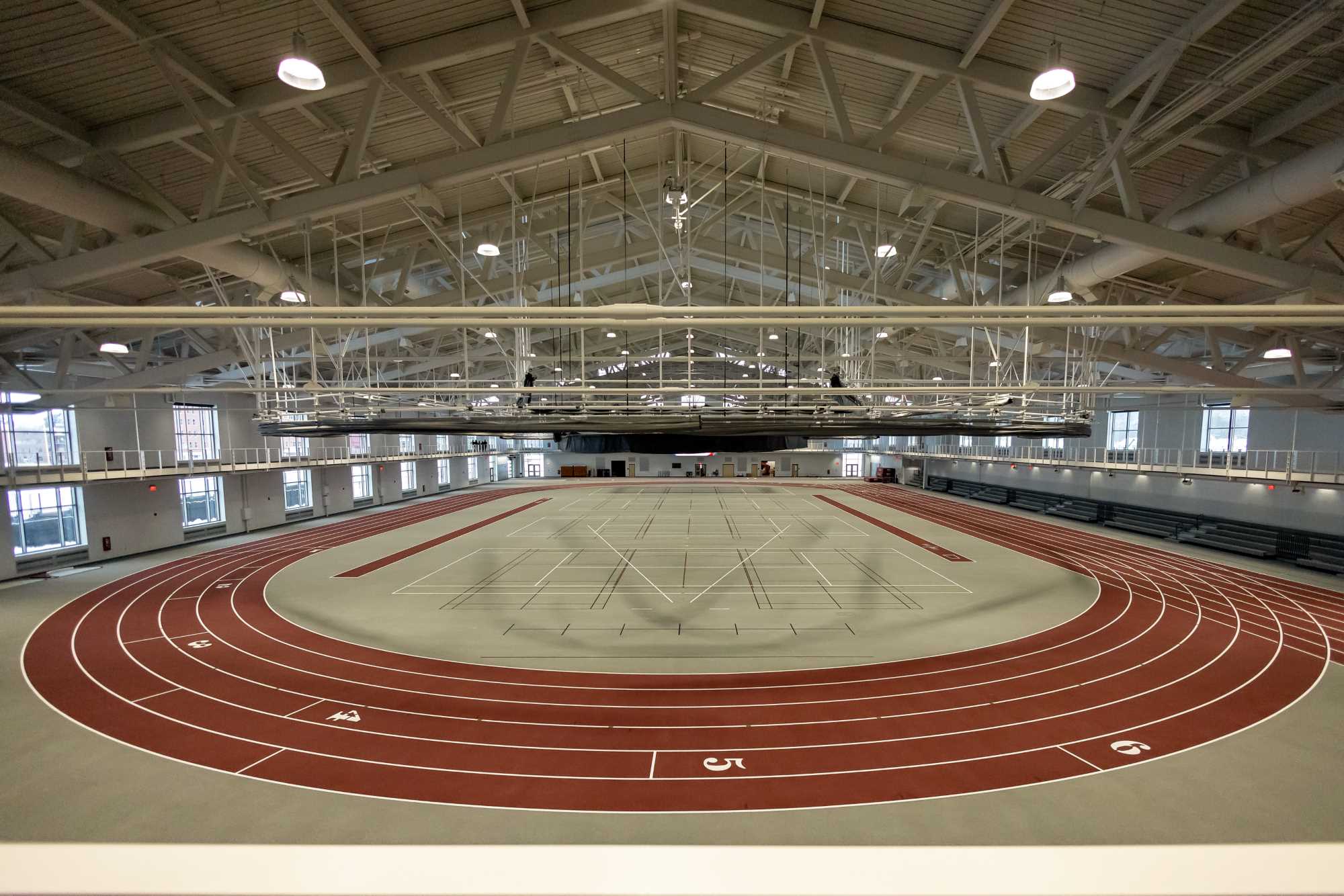 UW La Crosse Field House Main Track.png