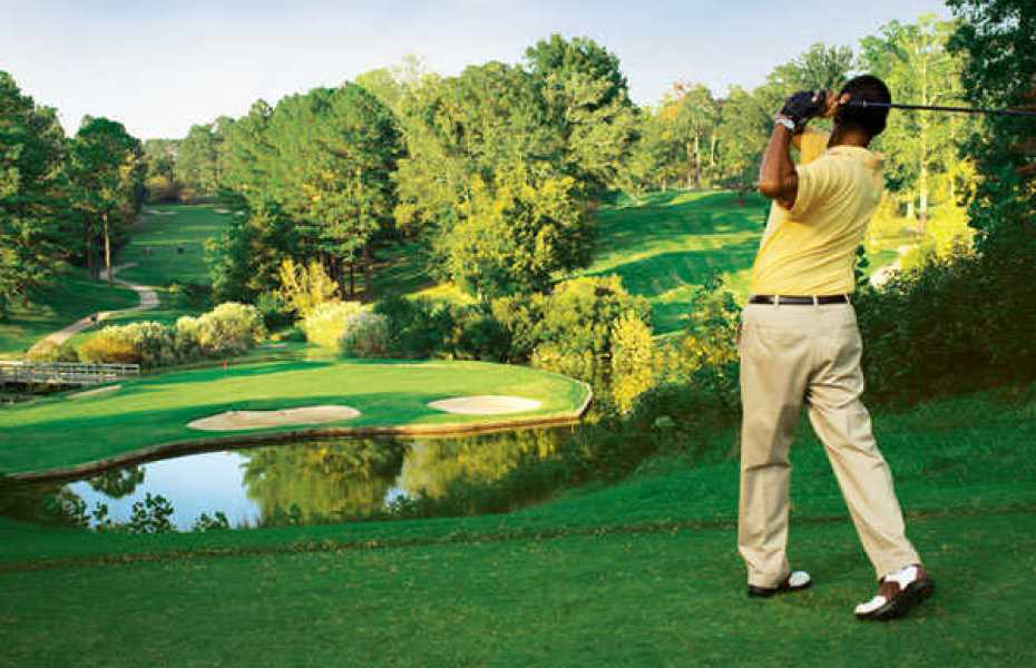Golden Horseshoe Golf Club 2