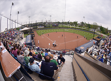 facilities-cook-crowd-lg
