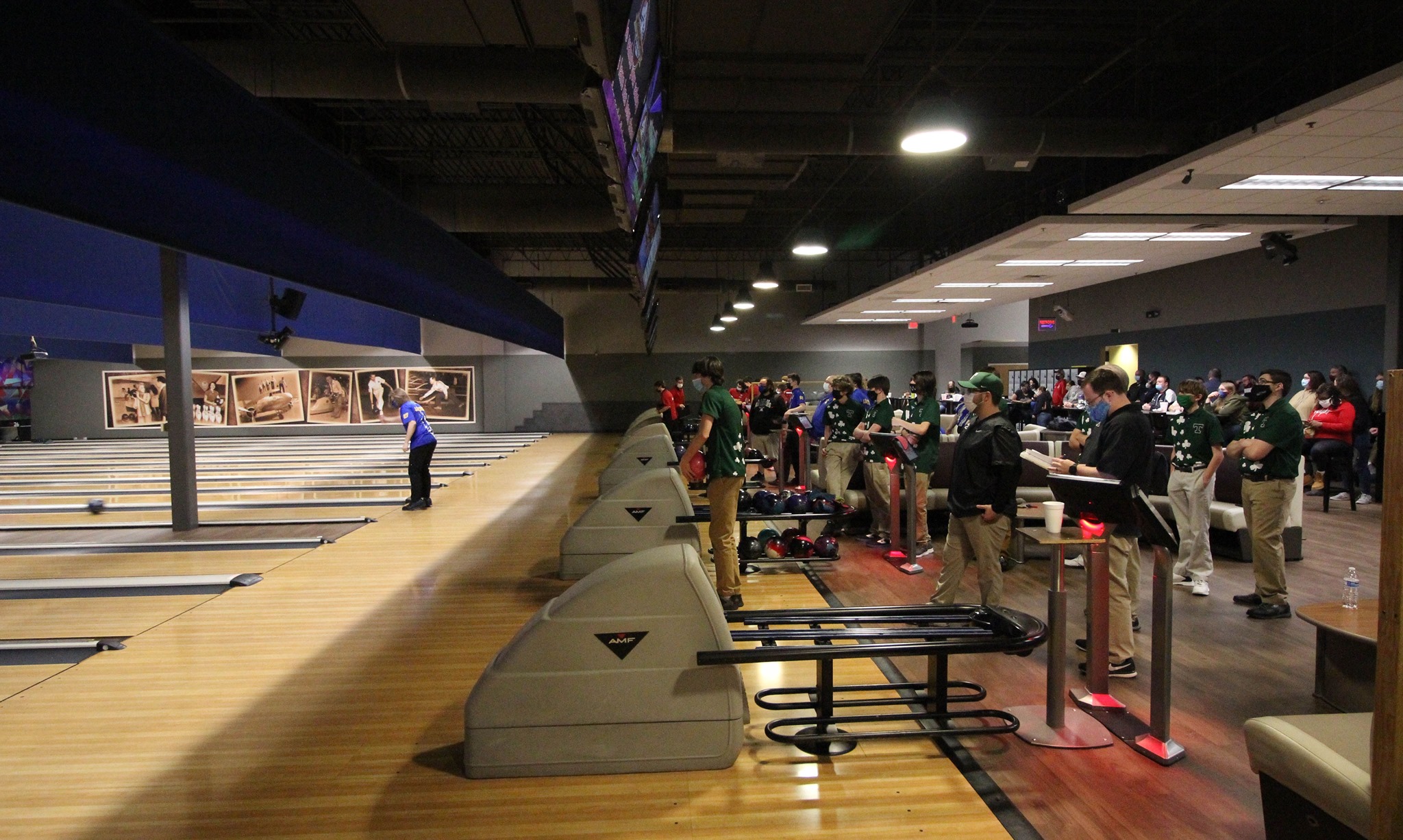 Kingpin Lanes