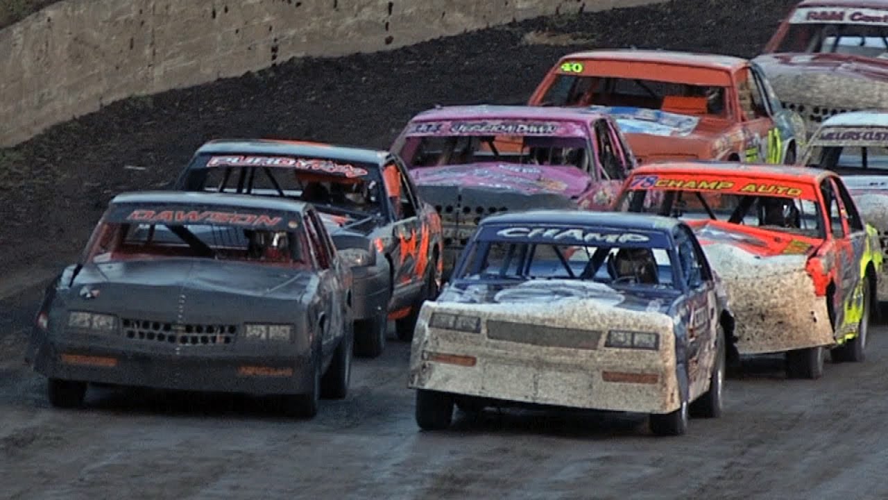 Steel Amphiteatre and Race Track - Racing