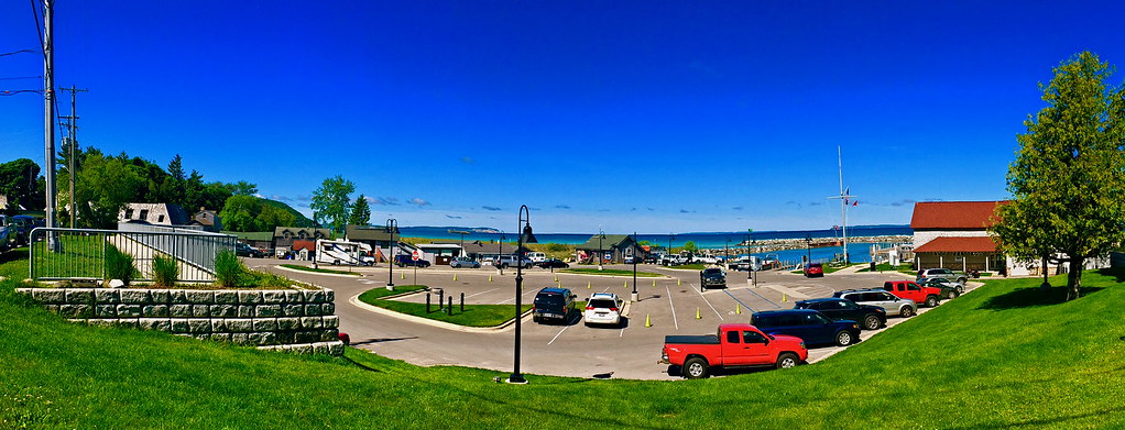 Leland Harbor7