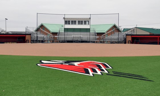 SoftballField_562x338