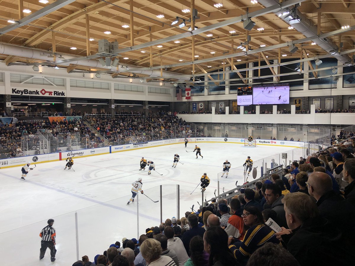 LECOM Harborcenter 1