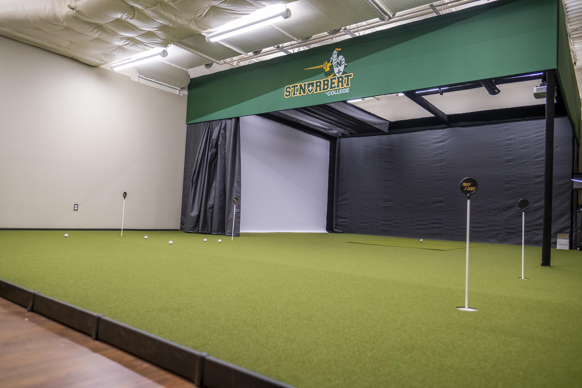 St. Nortbert College Golf Simulator