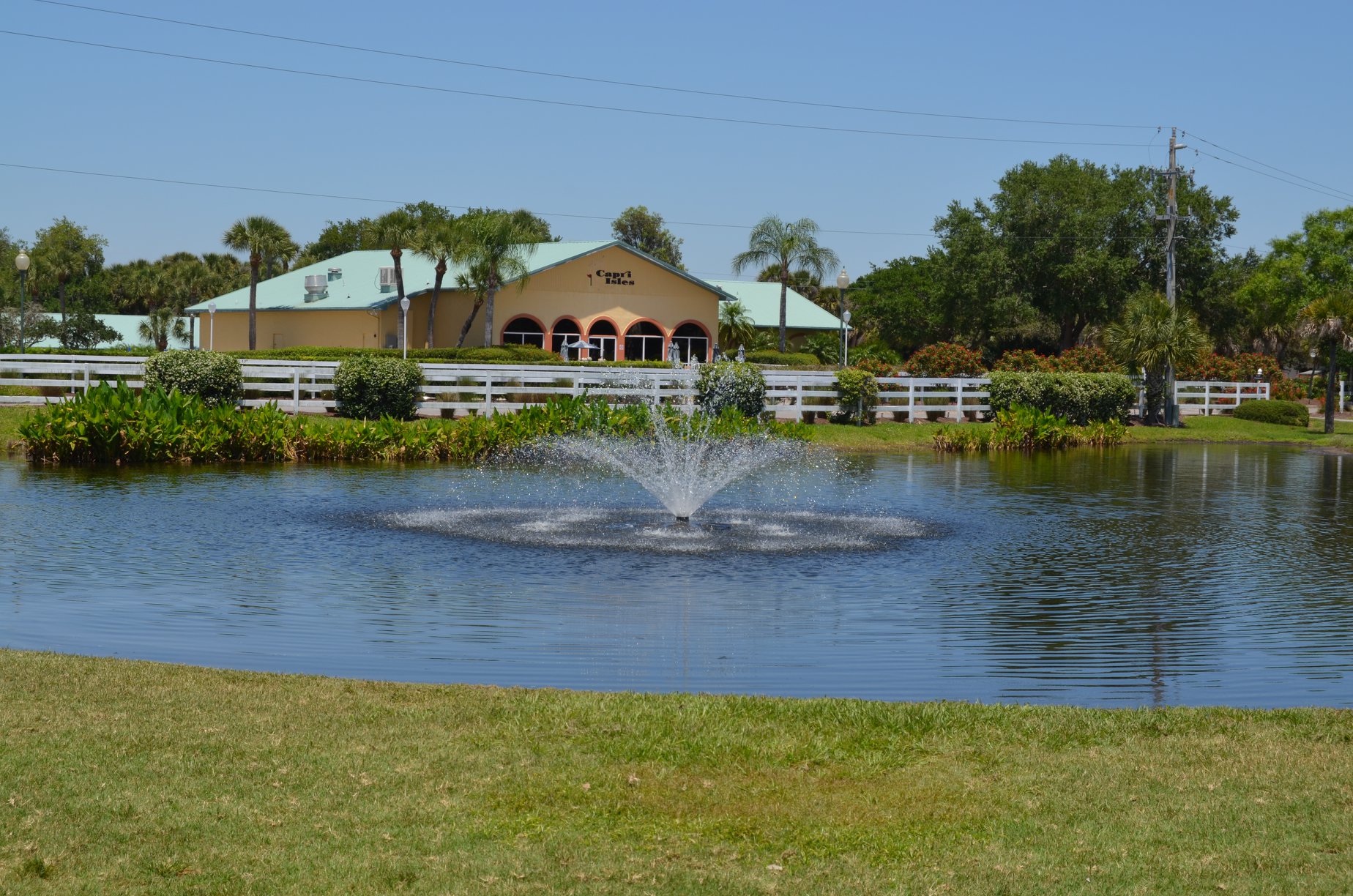 Capri Isles Golf Club 4