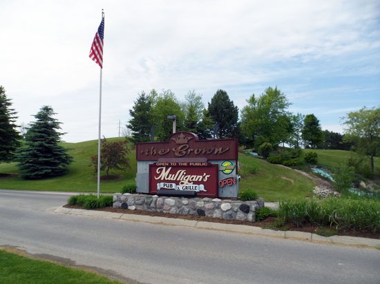 the crown golf course 3