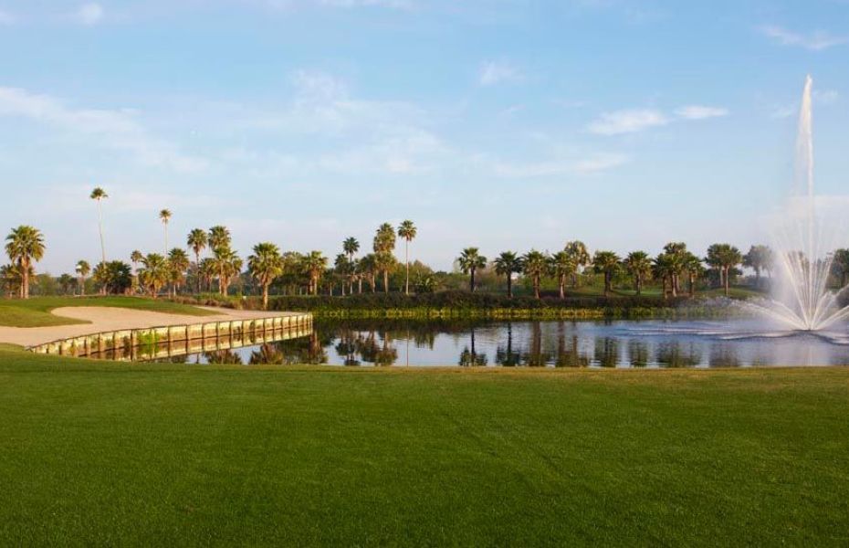Vinoy Club 2