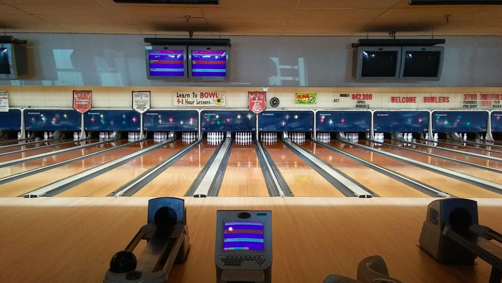 colonial lanes 6