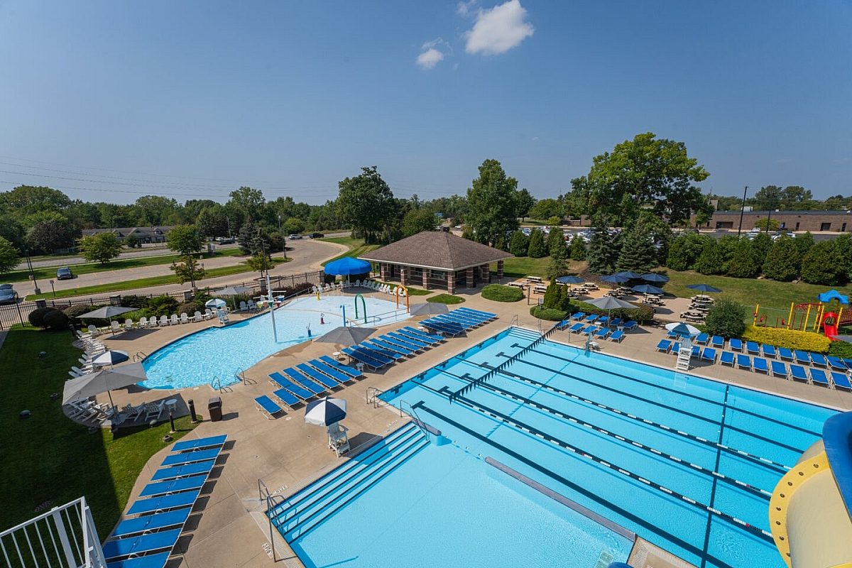 Sportsplex-Outdoor-Pool-39-1440x960-1.jpg