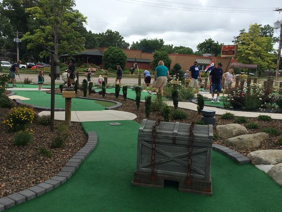 Pirate's Landing Miniature Golf 2