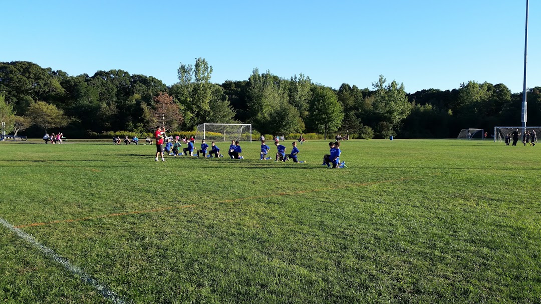 bend street field 2