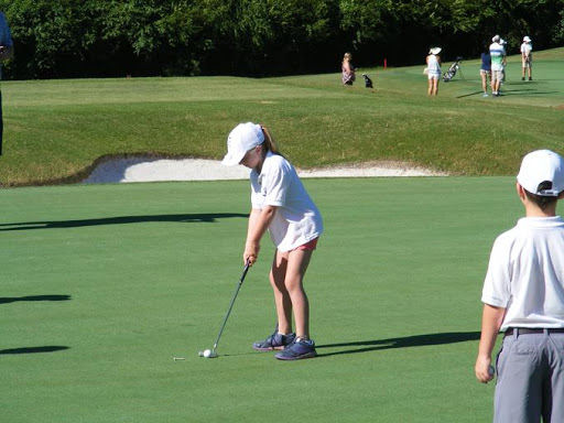 Houndslake Country Club 6