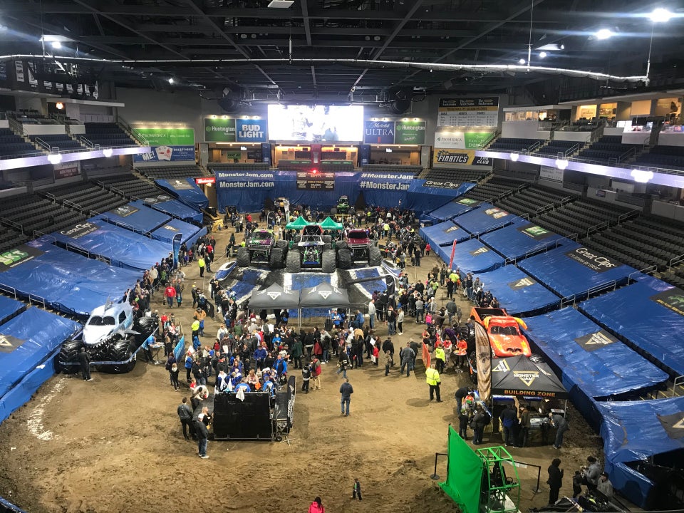 Huntington Center Arena5