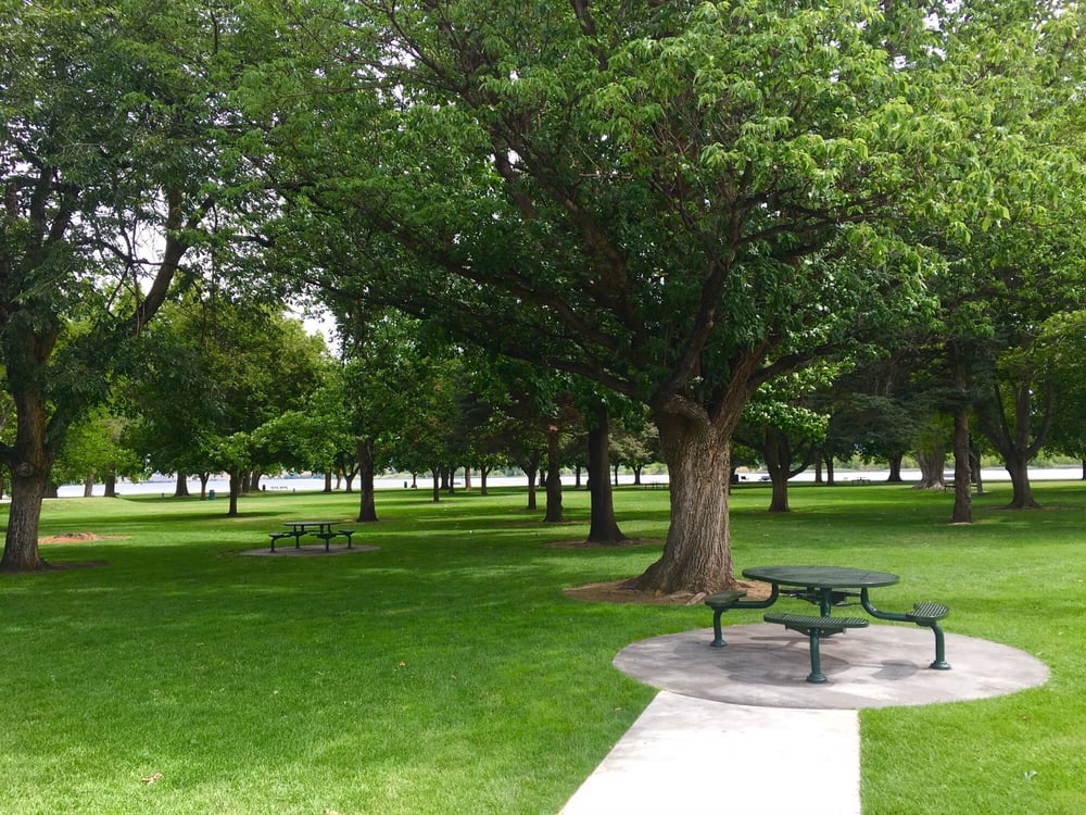 Howard Amon Park1