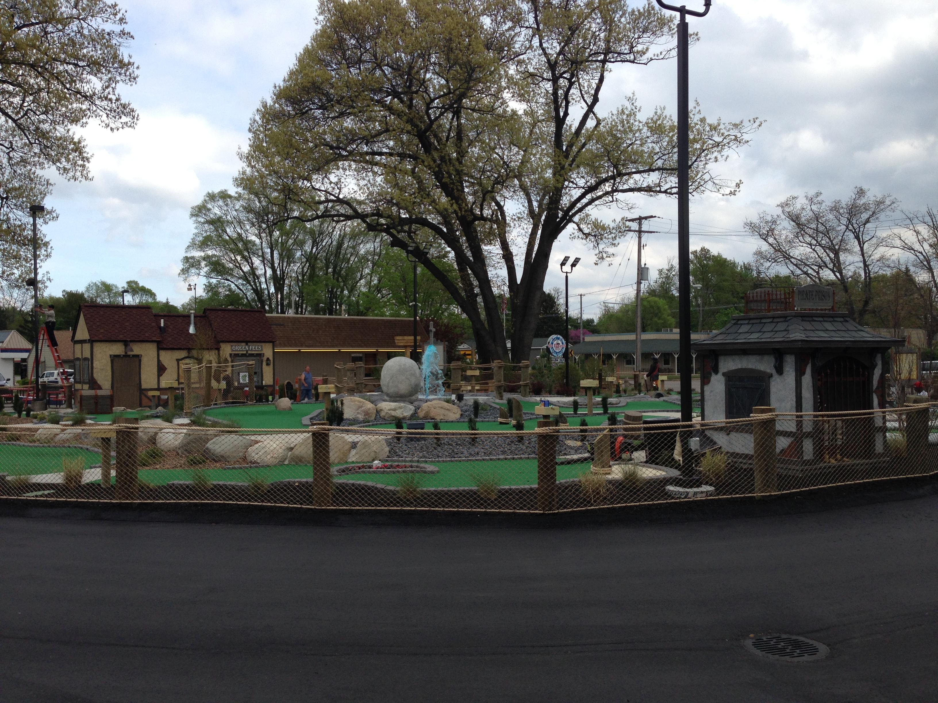 Pirate's Landing Miniature Golf 6