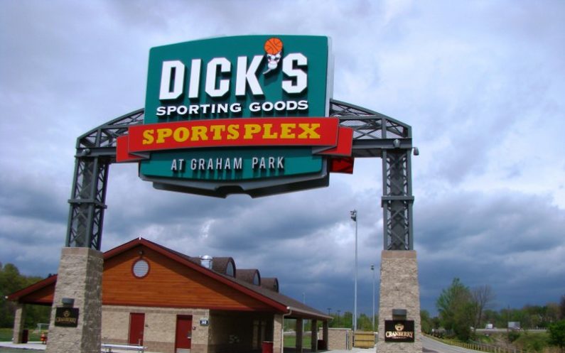 dicks-sporting-goods-sportsplex-outdoor-venue-795x497