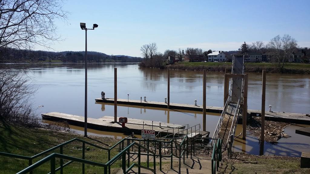 Marietta Harbor2