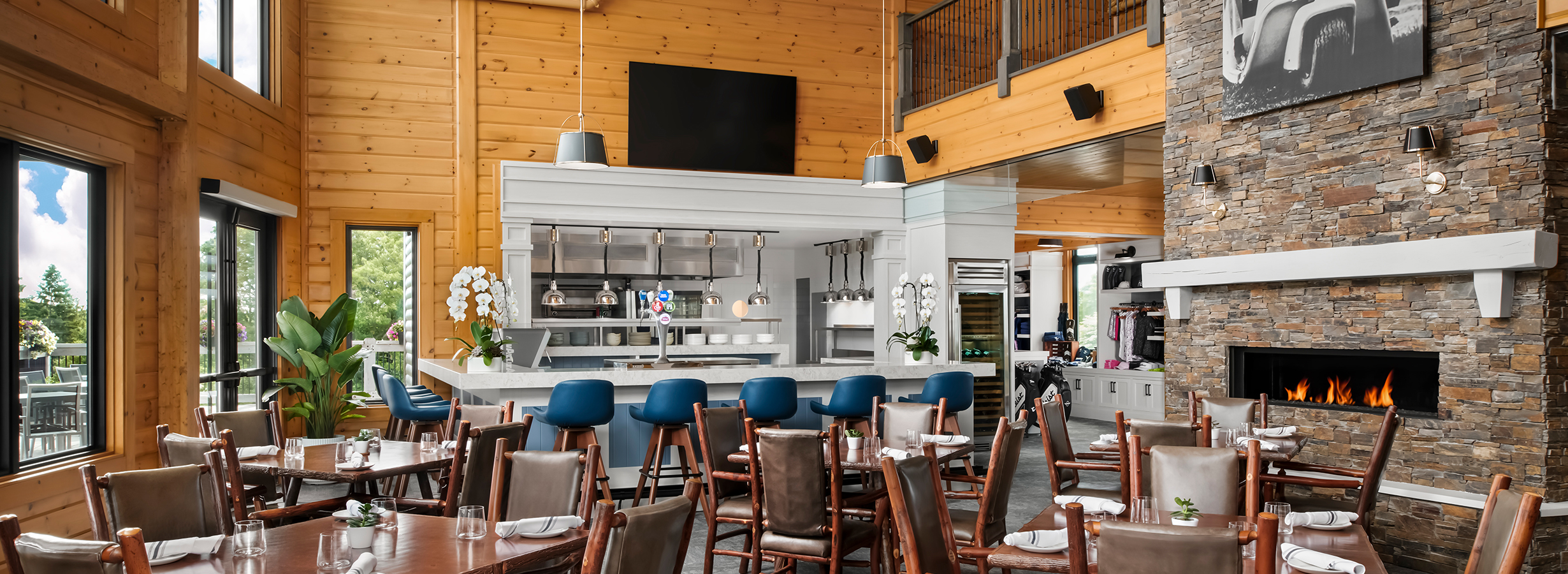 clubhouse_interior.jpg