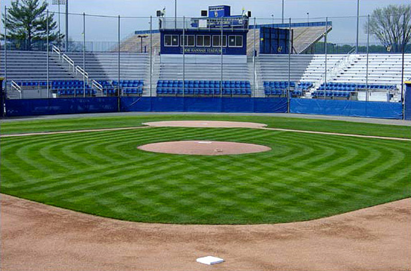BobHannahStadium_5700d2bd-5056-b3a8-49a6a0a1eafad34c