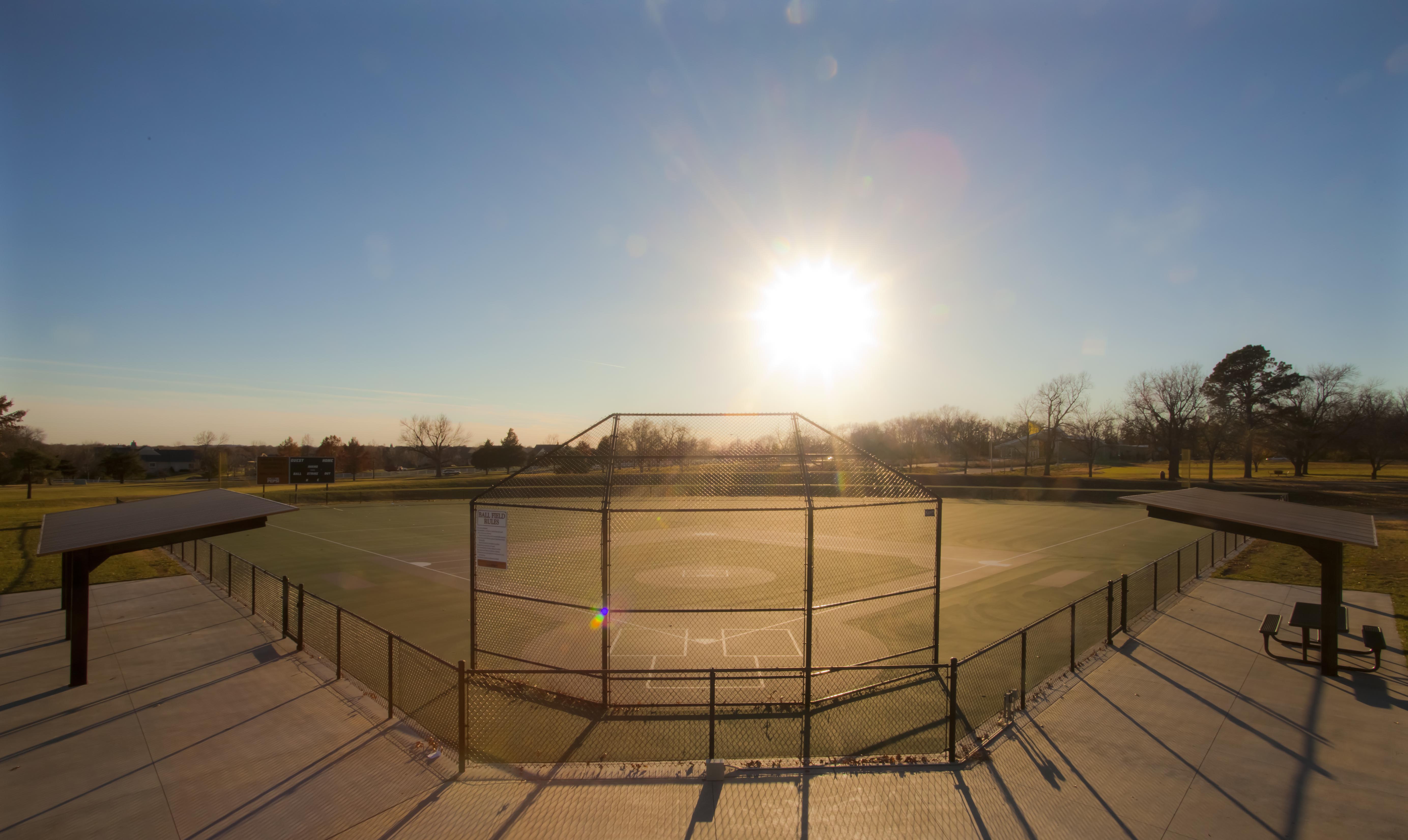 5bdf24bc88110a579cab9865_1. Miracle_Field_LR-6263