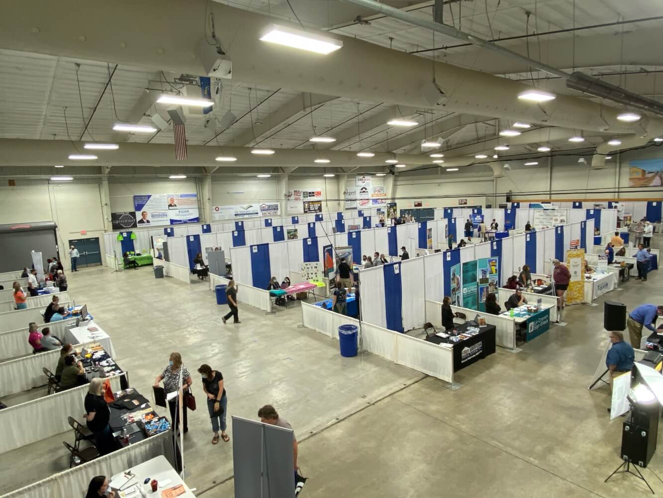 Omni Center Onalaska Arena.jpg