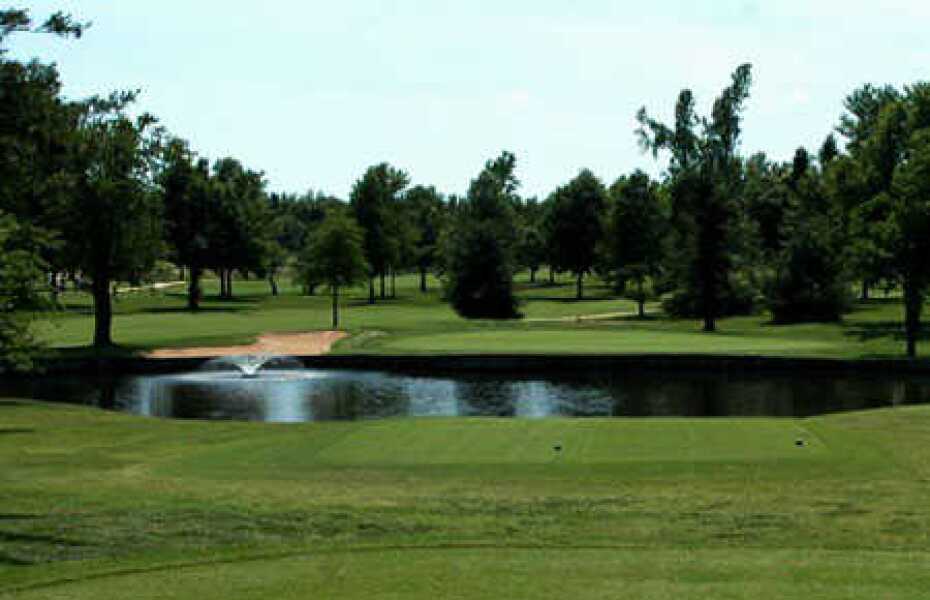 twin hills golf and country club 2