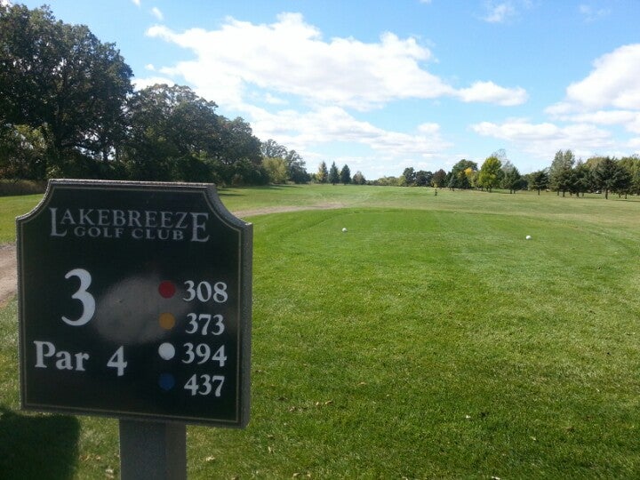 Lake Breeze Golf Club5
