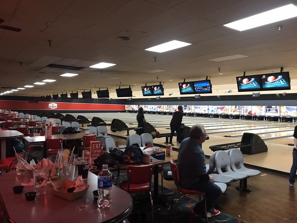 AMF Lancaster Lanes5