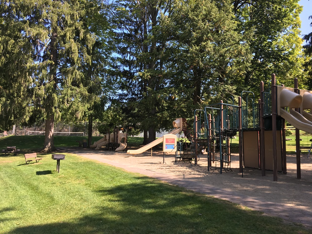 Usher Park5