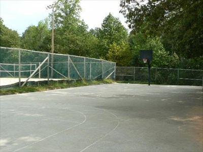 E. E. Robinson Park2