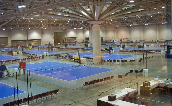 MCC volleyball