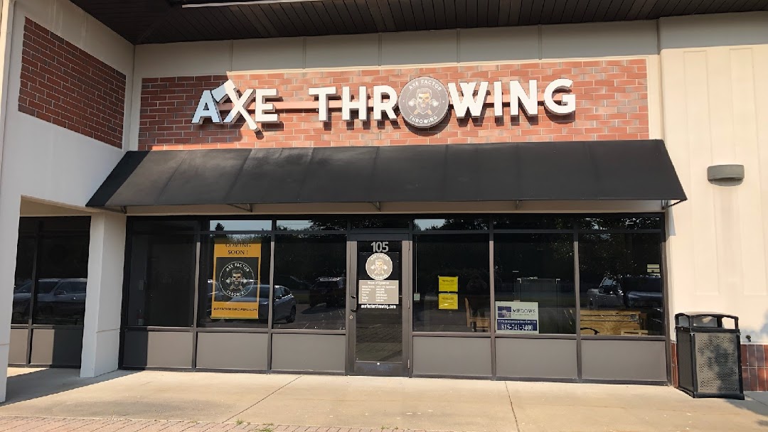 Axe Factor Throwing 3