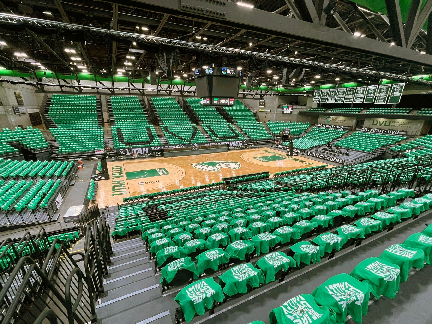 uccu center court.jpeg