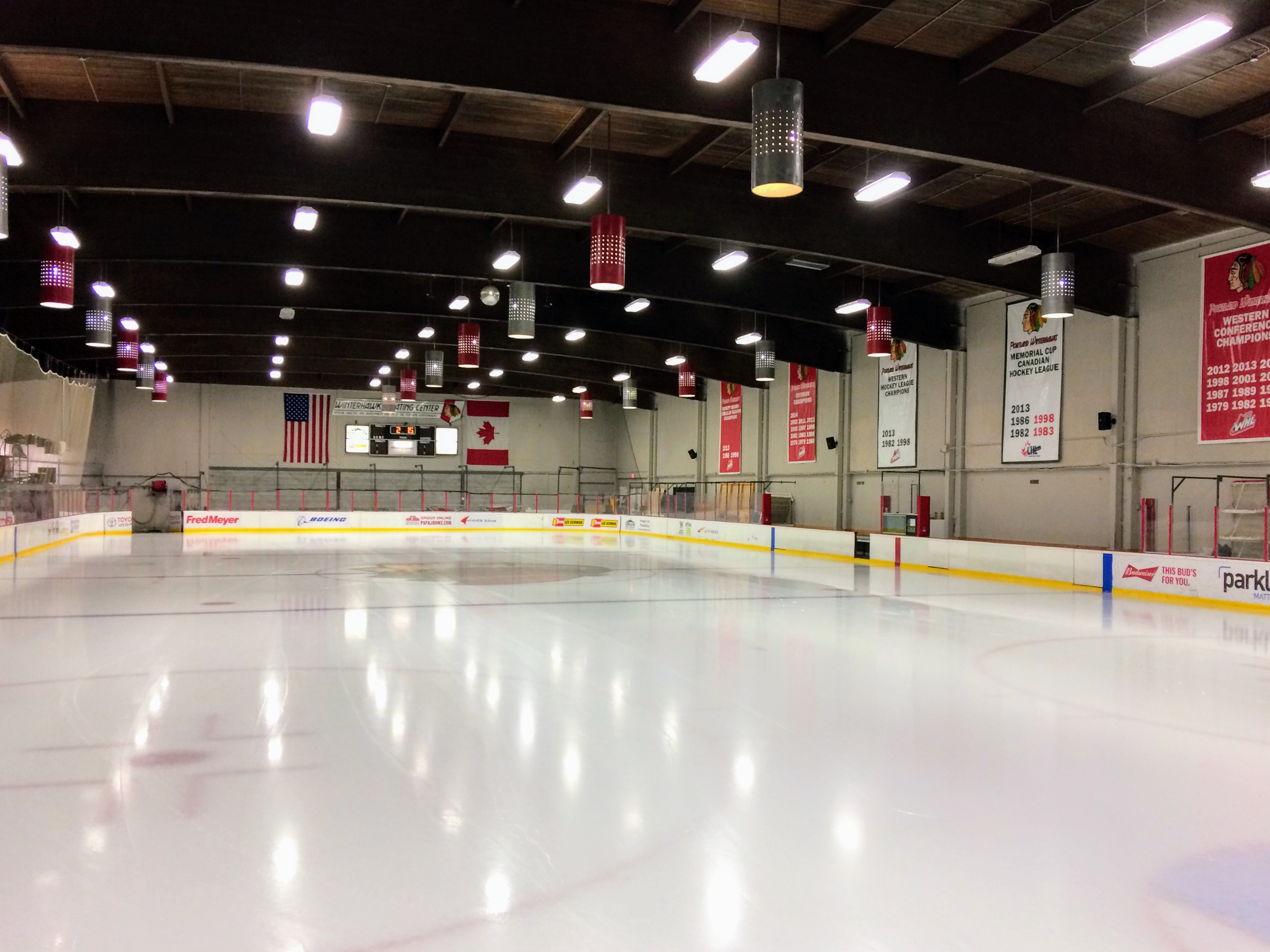 winterhawks skating center 2