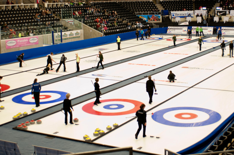 Curling-05420-d8f0c0f95056b36_d8f0c42d-5056-b365-abde5ebffbe34c32