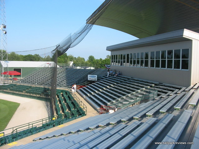 community stand