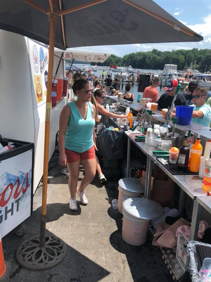 Vera's White Sands Marina food