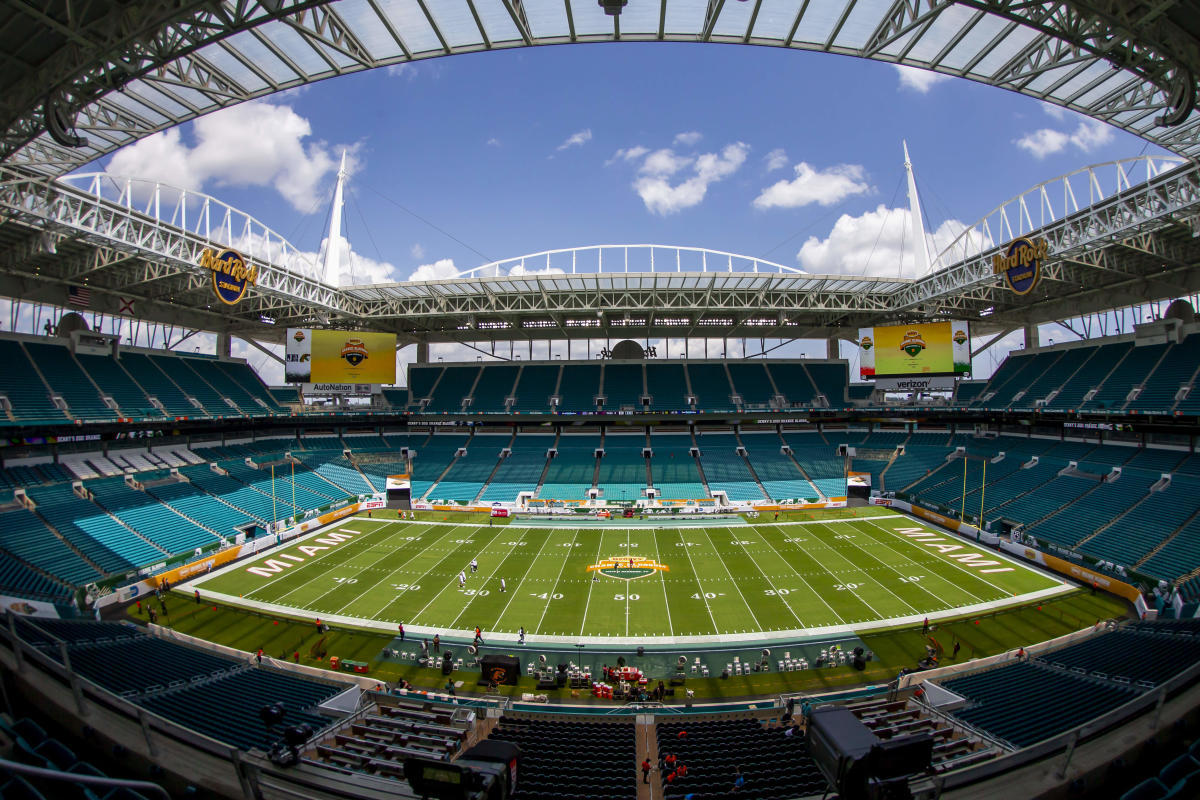 AnyConv.com__Hard Rock Stadium 3