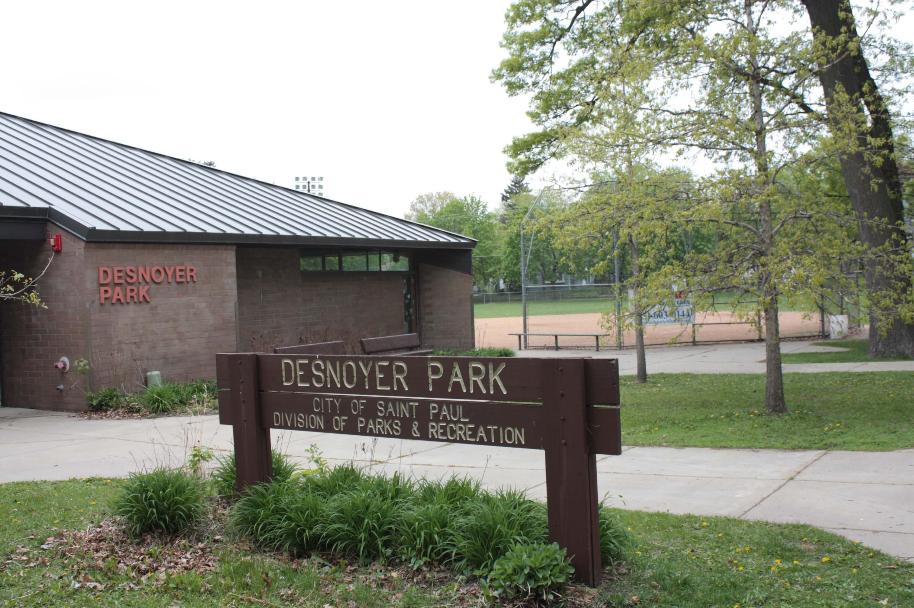 Desnoyer Park12