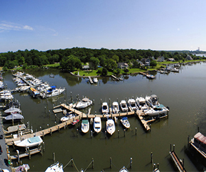 beacon marina boats