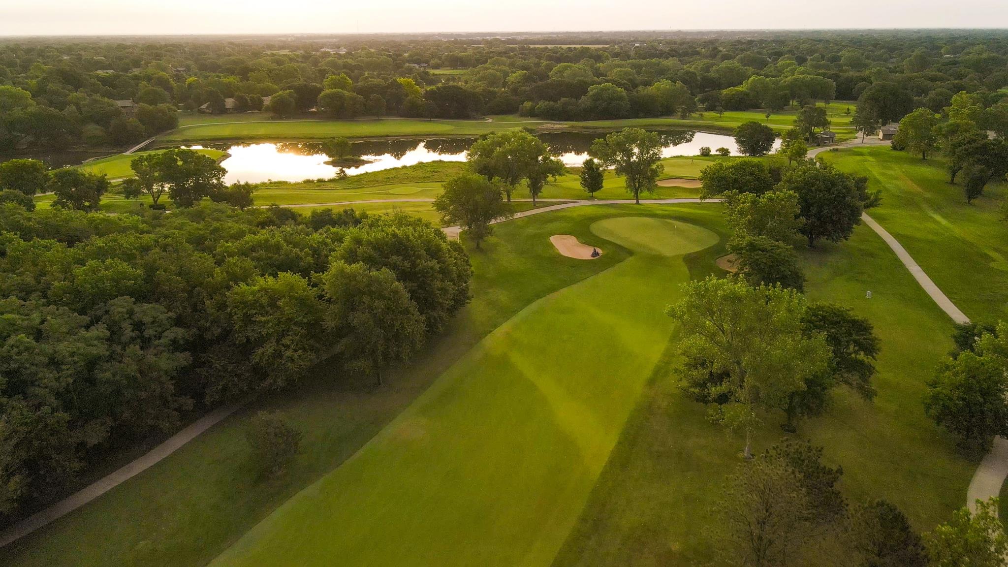 Crestview Country Club