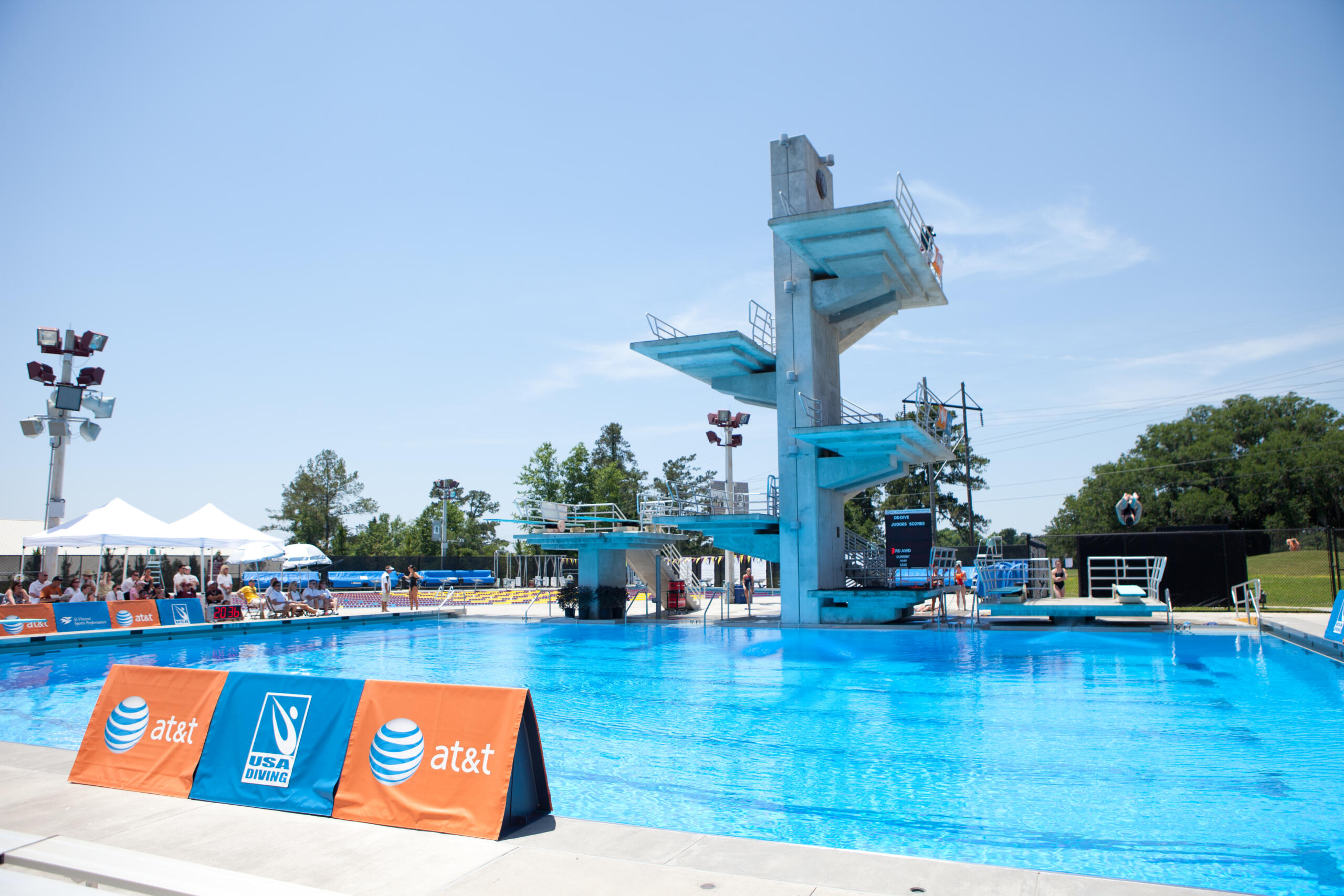 morcom aquatics high dive