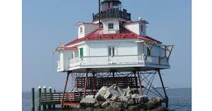 abners marina lighthouse