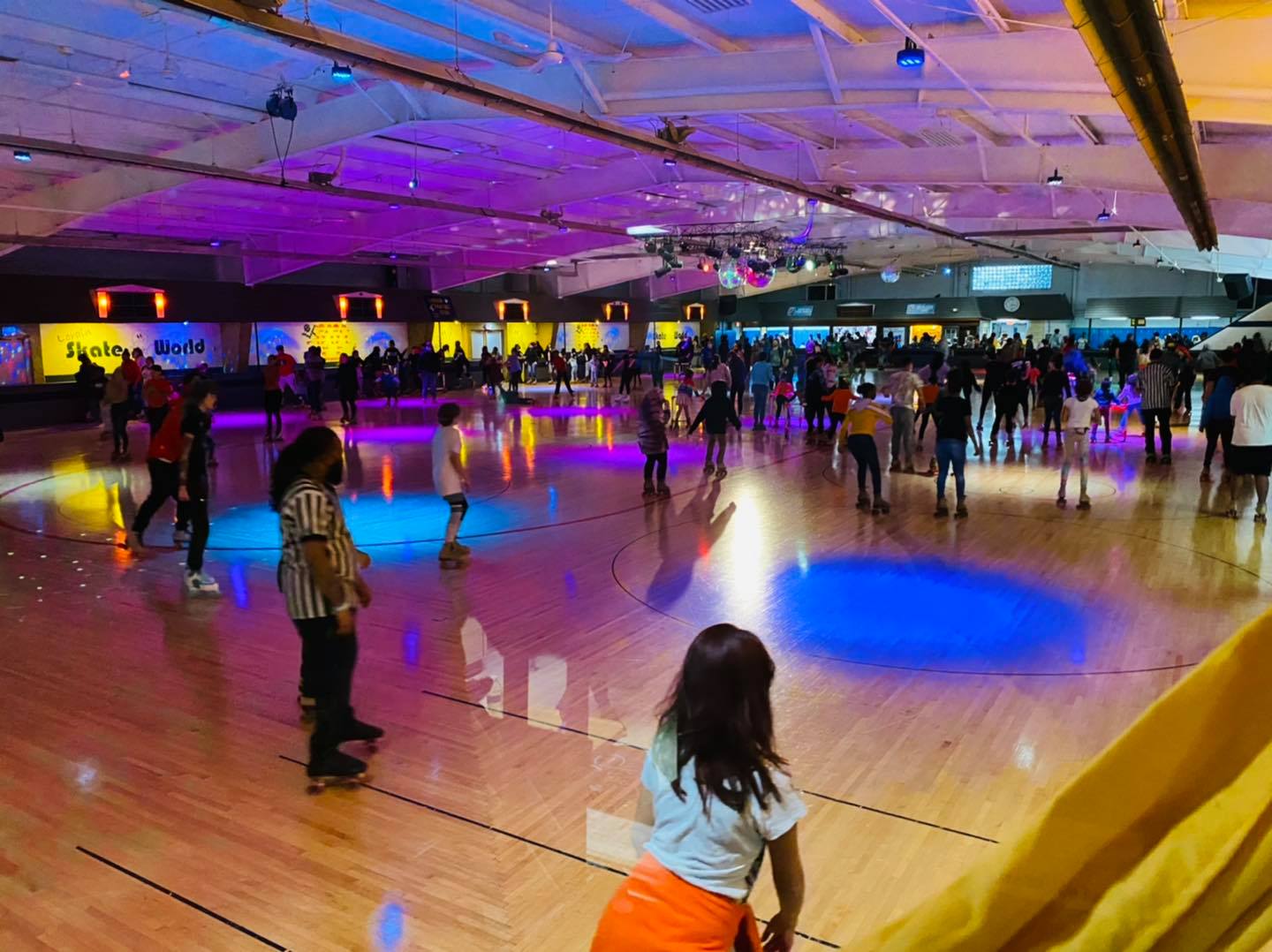 Lorain Skate World3