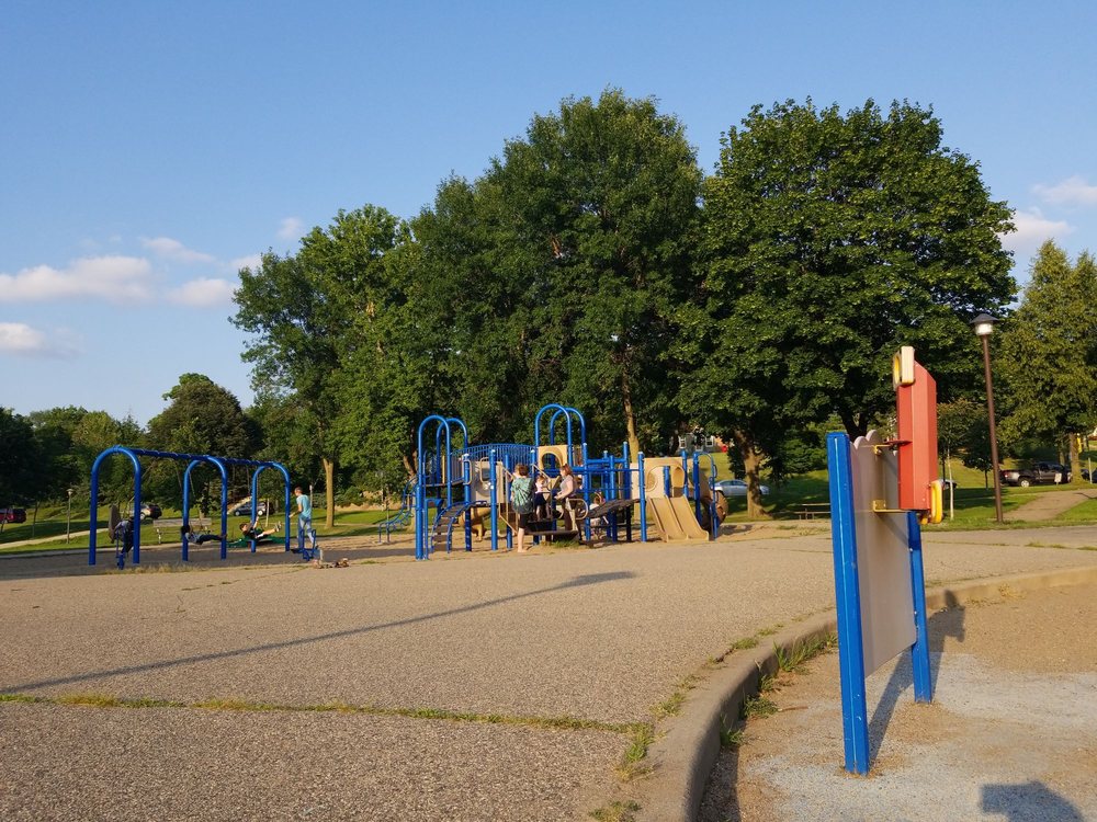Pearl Park3
